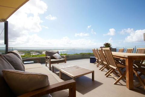 Hastings Park Penthouse 6 - Rental Cars 5