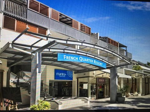 Noosa Beach Apartment On HASTING St. French Quarter Resort.Noosa Heads - Rental Cars 6