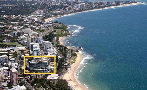 Beachfront Mooloolaba Apartment - Rental Cars 3