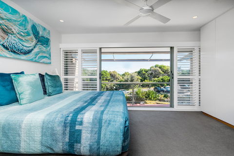 A Perfect Stay - 4 James Cook Apartments - Rental Cars 6