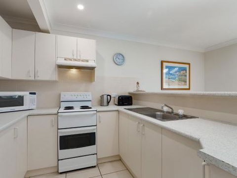 Walk On Birubi 1 / 40 Ocean Ave Pet Friendly WIFI Boat Parking & Water Views - Rental Cars 3