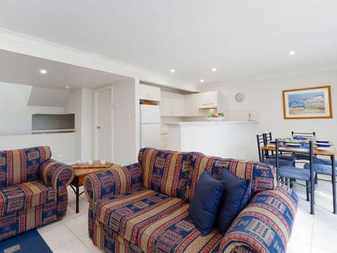 Walk On Birubi 1 / 40 Ocean Ave Pet Friendly WIFI Boat Parking & Water Views - Rental Cars 1