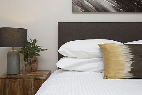 BOUTIQUE STAYS - Gumflower - Rental Cars 2
