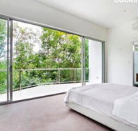 Tranquil Noosa Heads Luxury Home With Private Pool Gym Tennis  Golf - Rental Cars