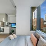 A Stylish & Cozy Studio Next To Southern Cross - Rental Cars 0