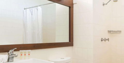 Hedland Hotel - Rental Cars 6