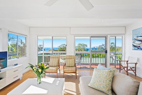 Noosa Escape - Rental Cars 3