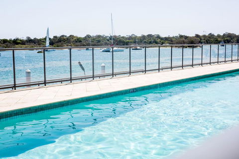 Hugoâ€™s Noosa Noosa Heads - Rental Cars 6