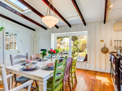 Mirriyindi Unique Berrima Escape For 7 In The Southern Highlands 4pm Check Out Sundays - Rental Cars 3