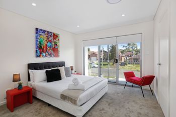 RUBINA VILLAS SYDNEY - Rental Cars 0