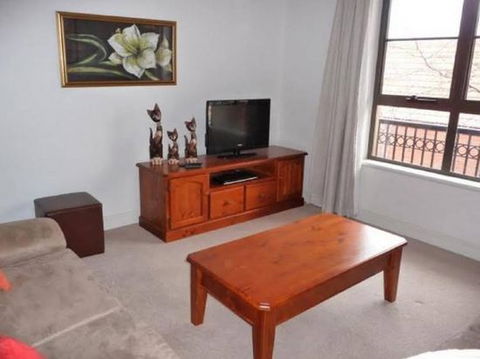 Absolute Luxury In The East End Of Adelaide Apartment - Rental Cars 1