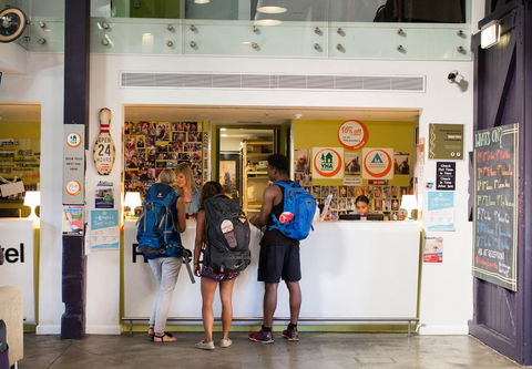 Sydney Railway Square YHA - Hostel - Rental Cars 3