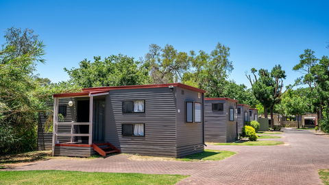 Adelaide Caravan Park - Rental Cars 1