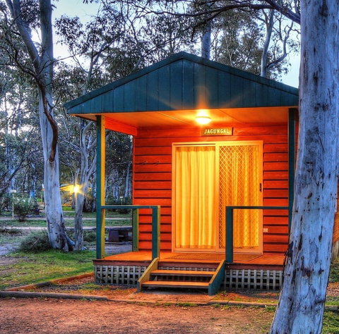 Kosciuszko Tourist Park - Rental Cars 1