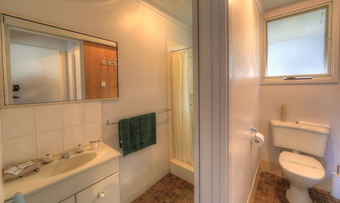 Kosciuszko Tourist Park - Rental Cars 3