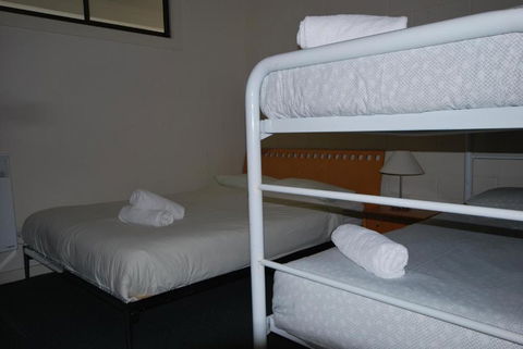 Alpine Heights 08 - Rental Cars 5