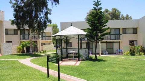 Kalbarri Riverview Resort Unit 33 - Rental Cars 1