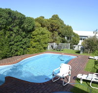 Lightkeepers Inn Motel - Rental Cars