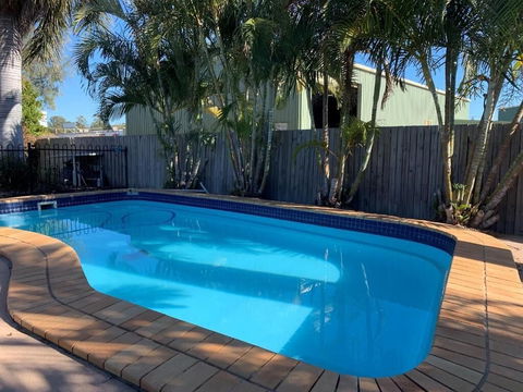 Biloela Palms Motor Inn - Rental Cars 4