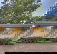 Glenwood Tourist Park  Motel - Rental Cars