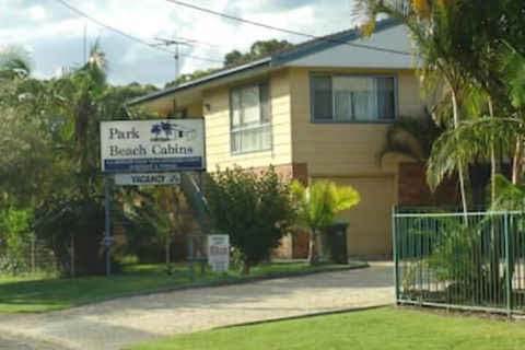 Park Beach Cabins - Rental Cars 3