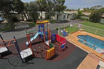 Apollo Bay Holiday Park - Rental Cars 0
