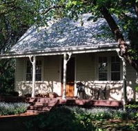 Elm Wood Cottages - Rental Cars