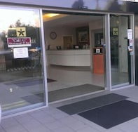 Hotel Gloria - Rental Cars