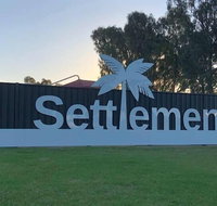 Settlement Motor Inn Deniliquin - Rental Cars