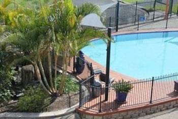 Aza Motel - Rental Cars 0