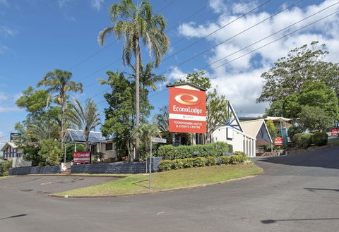 Econo Lodge Toowoomba Motel & Events Centre - Rental Cars 0