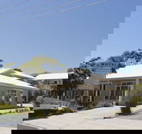 Port Campbell Parkview Motel  Apartments - Rental Cars