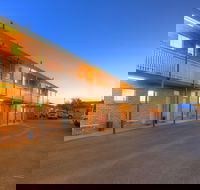 Gunnedah Motor Inn - Rental Cars