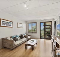 McAuleys Beach House - Rental Cars
