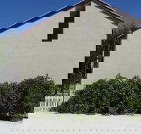 Coonawarra Motor Lodge - Rental Cars
