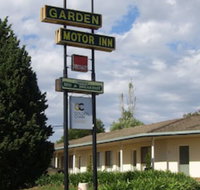 Golden Chain Garden Motor Inn - Rental Cars