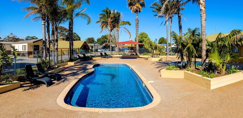 BIG4 Whiters Holiday Village - Rental Cars 2