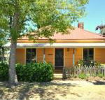Cooma Cottage - Rental Cars