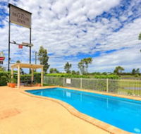 Country Roads Motor Inn Goondiwindi - Rental Cars