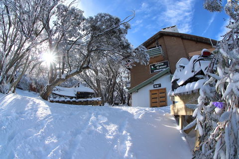 Alpine Retreat Mt Buller - Rental Cars 0