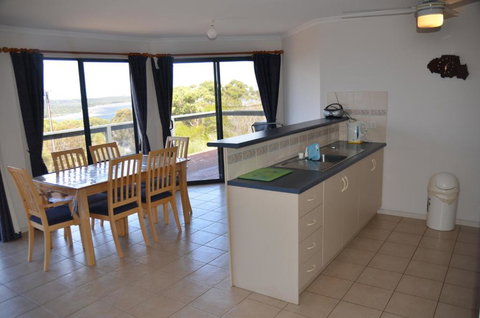 Horizon Lodge - Rental Cars 2