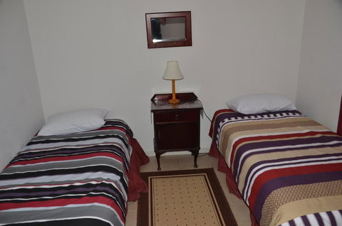 Horizon Lodge - Rental Cars 3