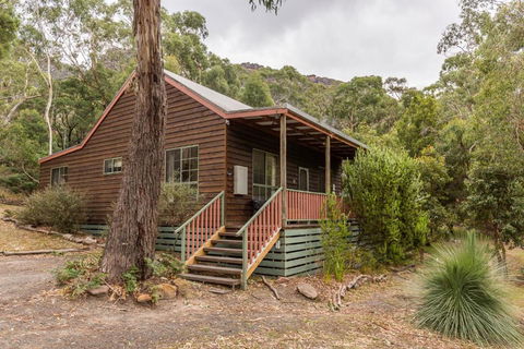 Country Lane Cottage - Rental Cars 5
