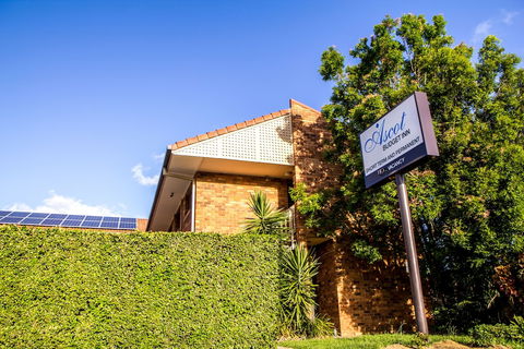 Ascot Budget Inn & Residences - Rental Cars 0