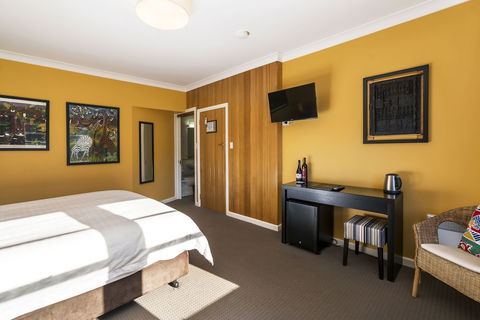 Ashdowns Of Dover B&B - Rental Cars 5