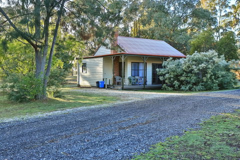 Mountain View Motor Inn & Holiday Lodges - Rental Cars 3