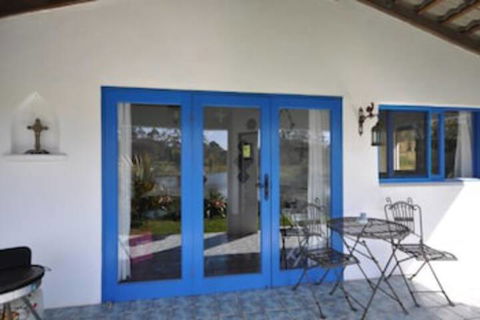 Spicy Oasis - Rental Cars 1