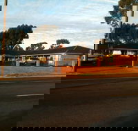 Cobar Town and Country Motor Inn - Rental Cars