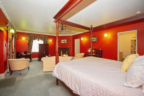Blackwood Inn Innkeepers House - Rental Cars 0
