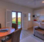 Bridle Guesthouse - Rental Cars